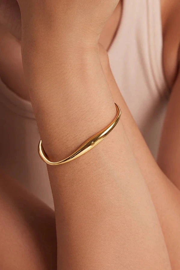 Golden Radiance Bangle